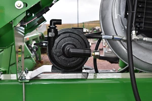 *24 ROW, HYD PUMP, 3 SEC FERT KIT